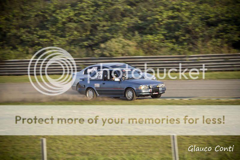 TrackDay20113-016copy.jpg